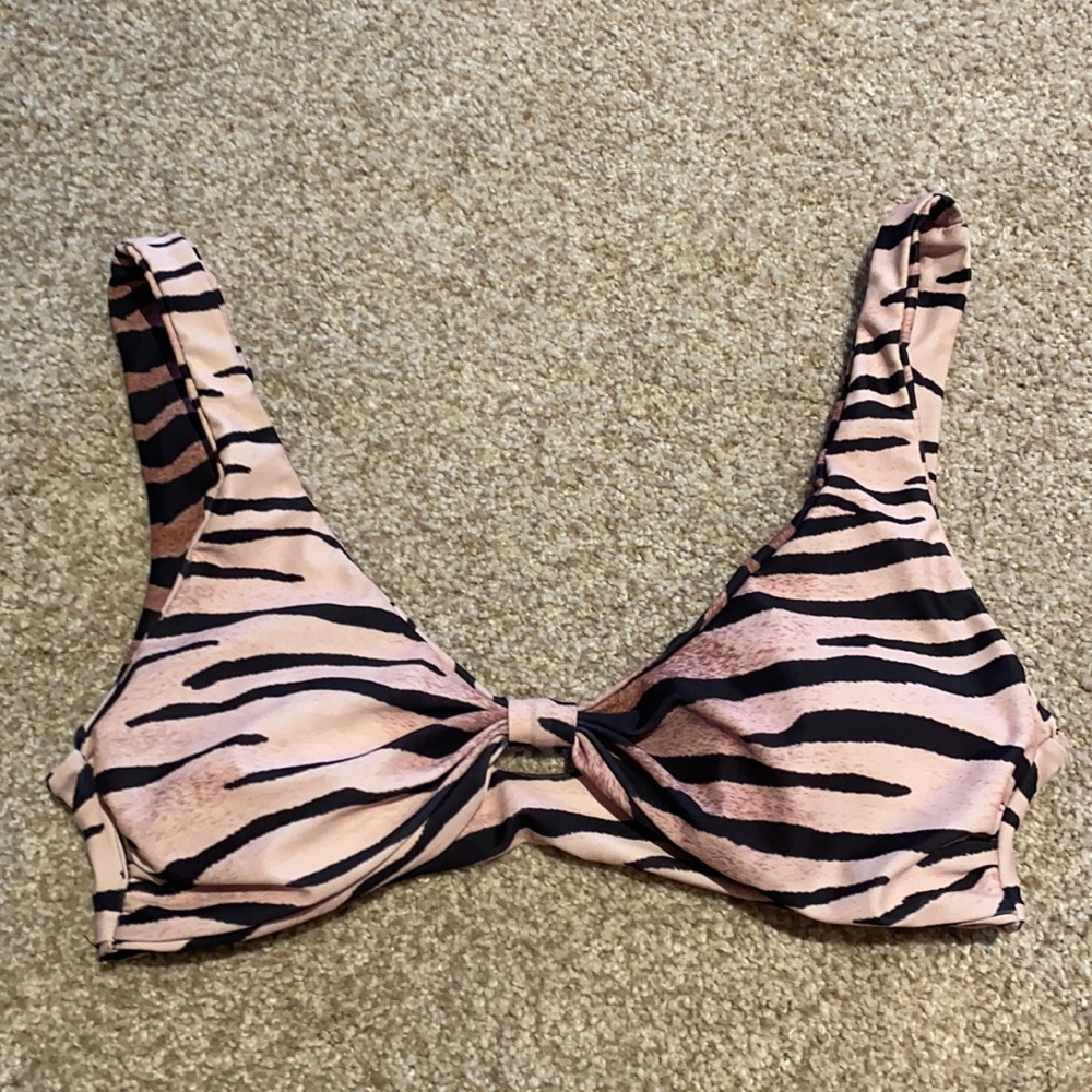 Bikini top